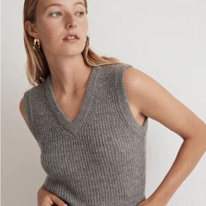 Madewell Gray Sleeveless Knit Top- sweater vest
